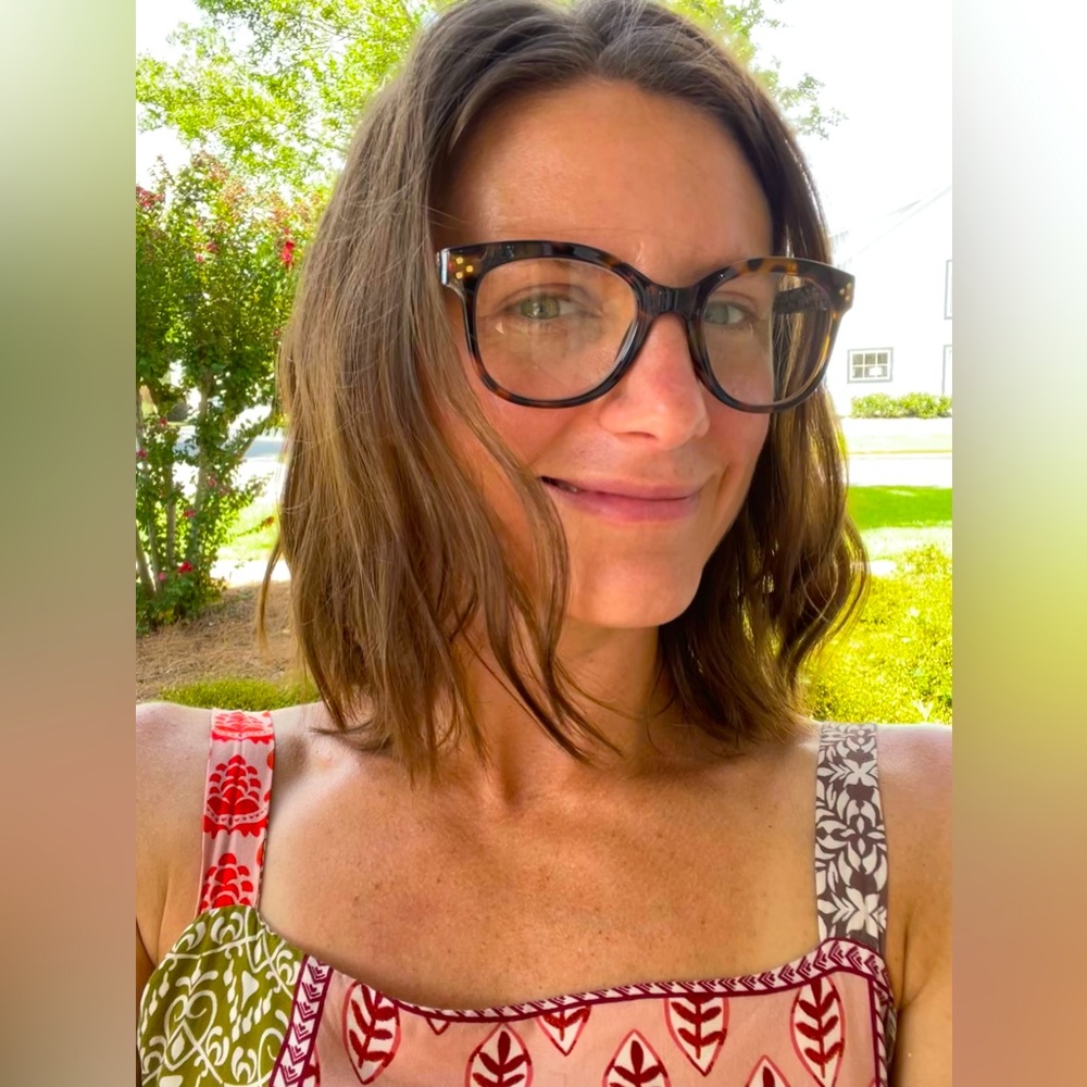 Meet your Posher, Arielle